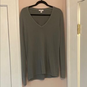NORDSTROM PB V-Neck Long Sleeve Sweater/ SIZE XS